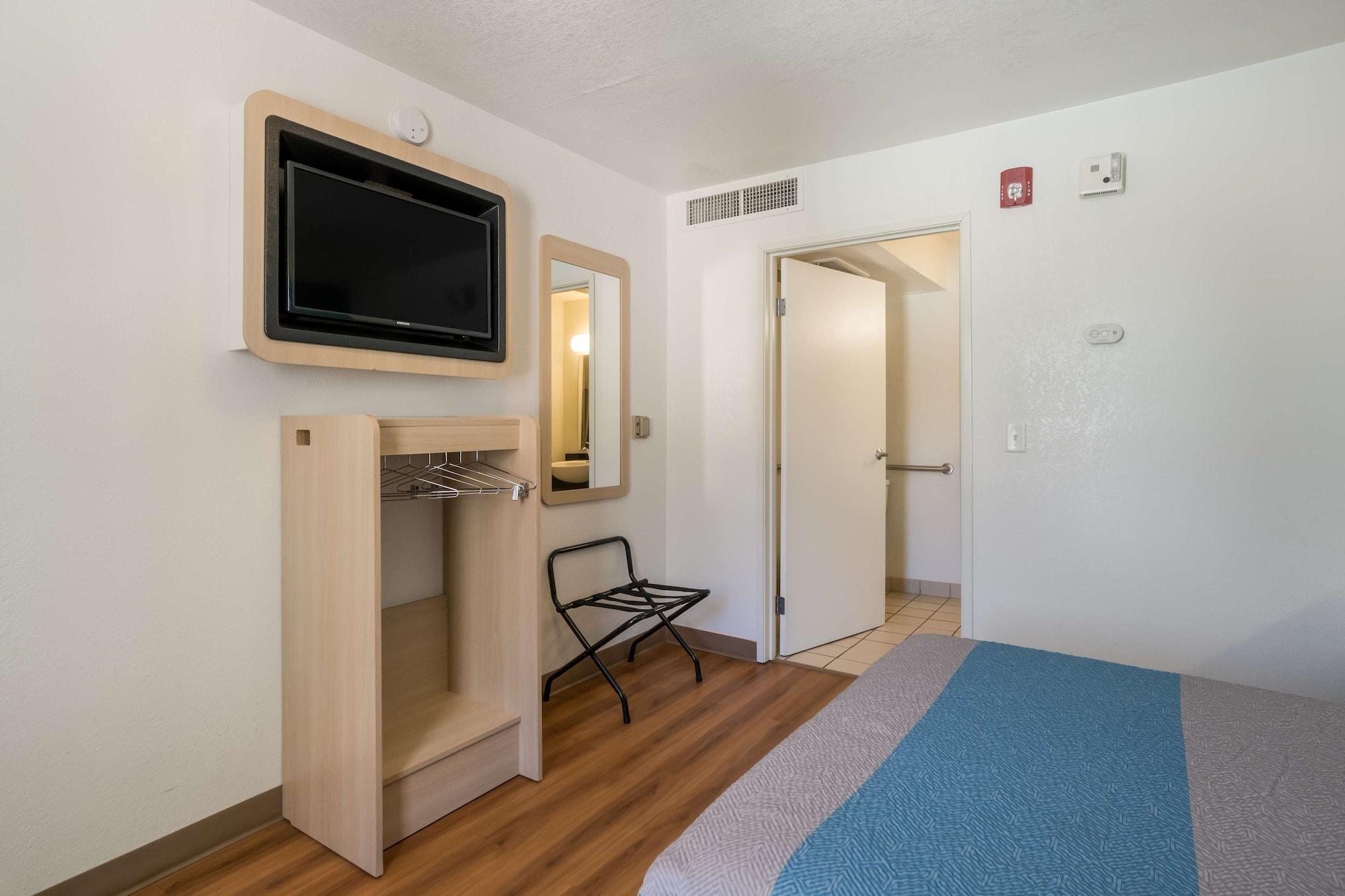 6-grand Junction, Co Hotel